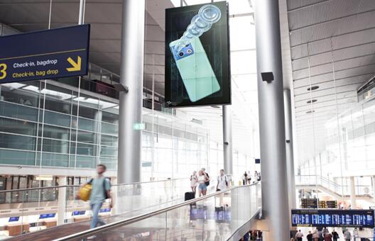 丹麥機(jī)場廣告