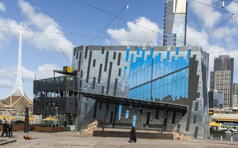 澳大利亞墨爾本聯(lián)邦廣場(chǎng)大屏廣告