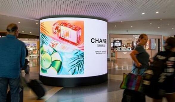 紐約機(jī)場(chǎng)廣告